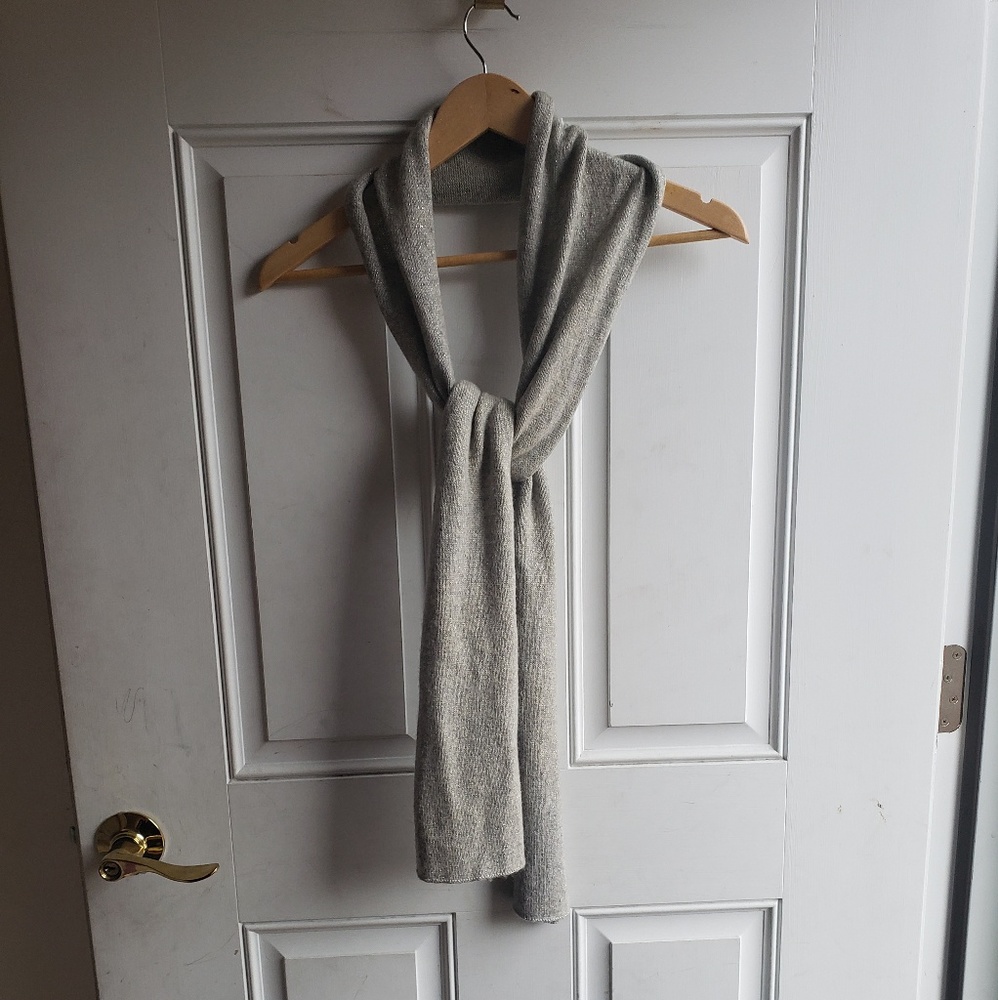 Garnet hill scarf